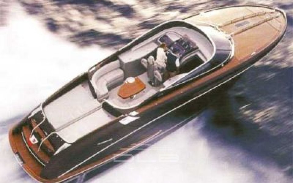 RIVA 44 Rivarama